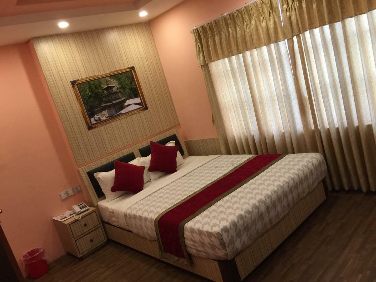 Airport Hotel Κατμαντού Εξωτερικό φωτογραφία